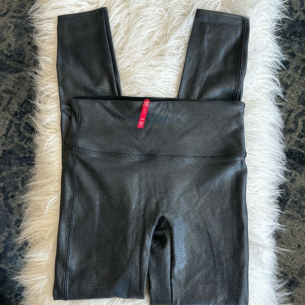 Spanx textured tights size small black